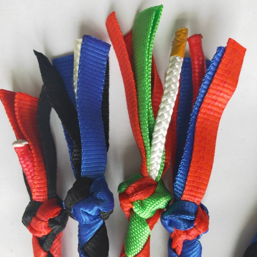 Two meters long, with a choreography of random colours